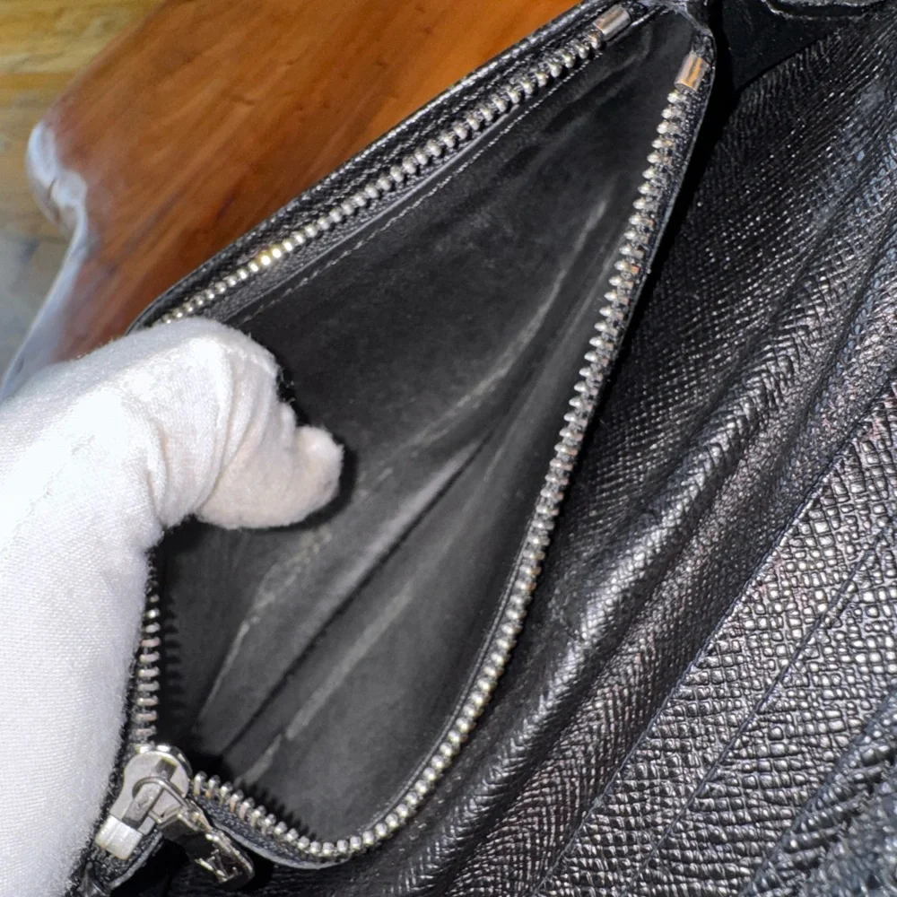 Louis Vuitton Damier Infini
Porte feiulle
Brazza Long Wallet Purse/authentic - Picture 9 of 16